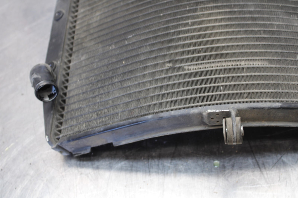 04-05 YAMAHA YZF R1 ENGINE RADIATOR MOTOR COOLER COOLING RADIATER BB173