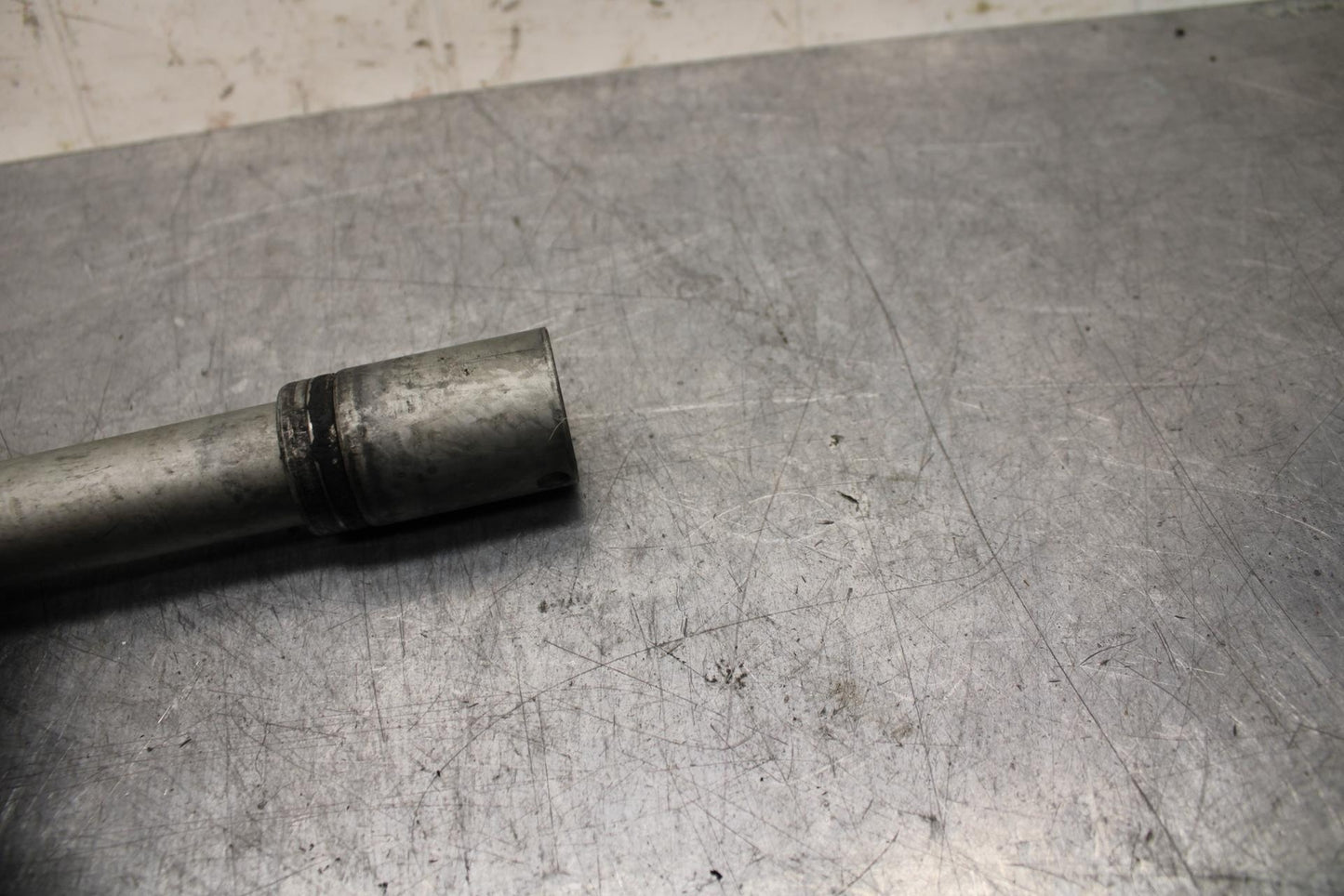 06-07 HONDA CBR1000RR FRONT WHEEL RIM AXLE PIVOT BOLT 44301-MCJ-000 BB75