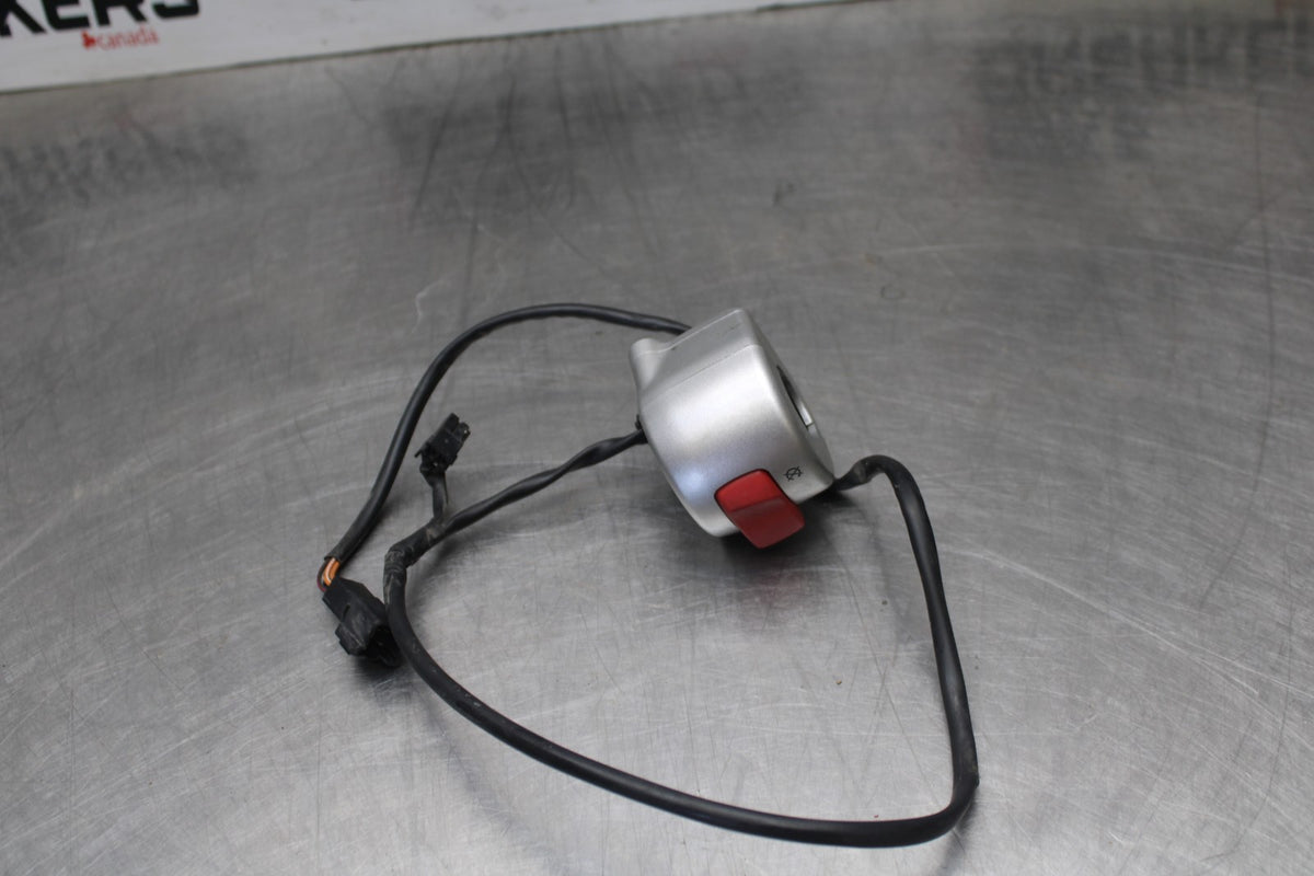 05-09 SUZUKI BOULEVARD C90 RIGHT HANDLE BAR KILL OFF START SWITCHES BB918