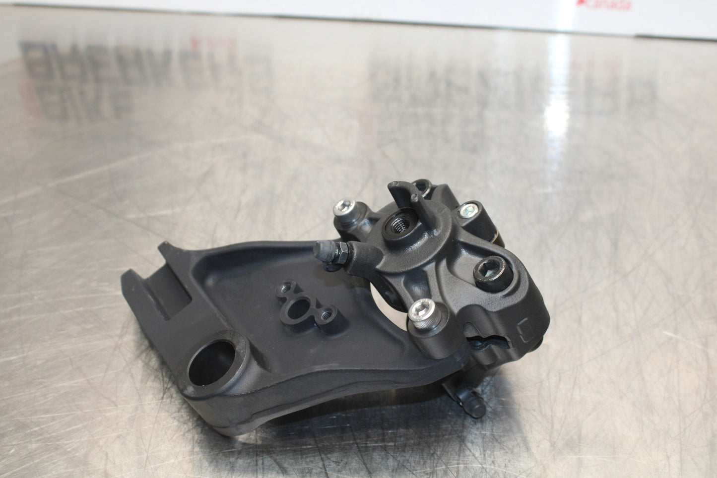 23-24 KAWASAKI NINJA ZX14R NEW!! REAR BACK BRAKE CALIPER W MOUNT BRACKET BB153