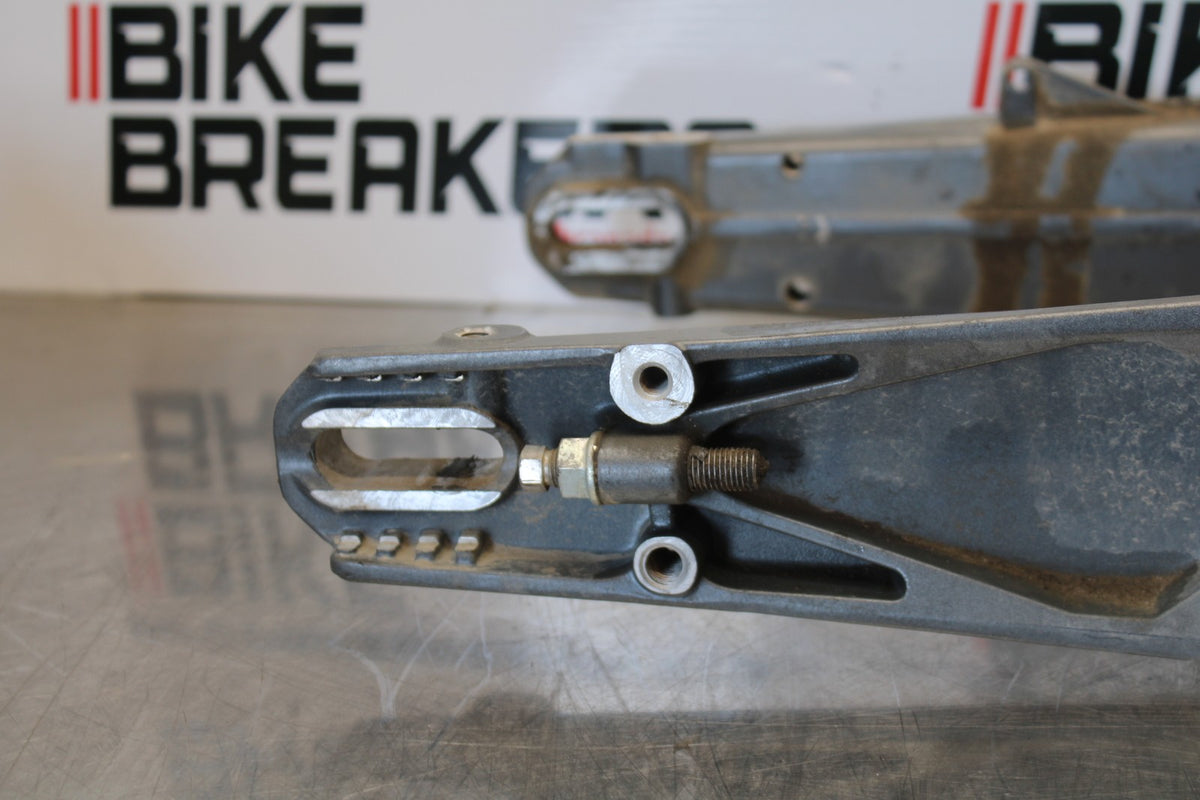 17-22 KTM 390 DUKE REAR SWINGARM BACK SUSPENSION SWING ARM BB180