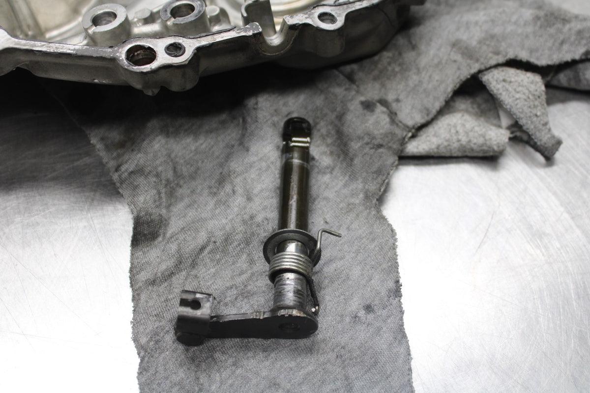 05-06 HONDA CBR600RR CLUTCH SIDE ENGINE MOTOR COVER BB945