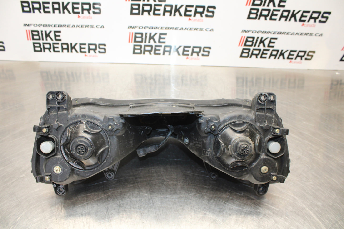 04-05 KAWASAKI NINJA ZX10R FRONT HEADLIGHT HEAD LIGHT LAMP BB163