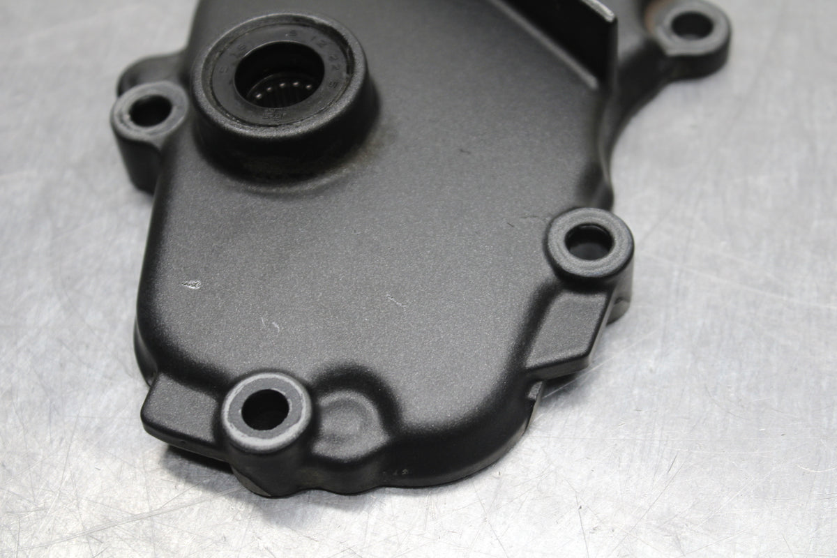 03-05 YAMAHA YZF R6  ENGINE MOTOR TIMING CHAIN COVER BB132