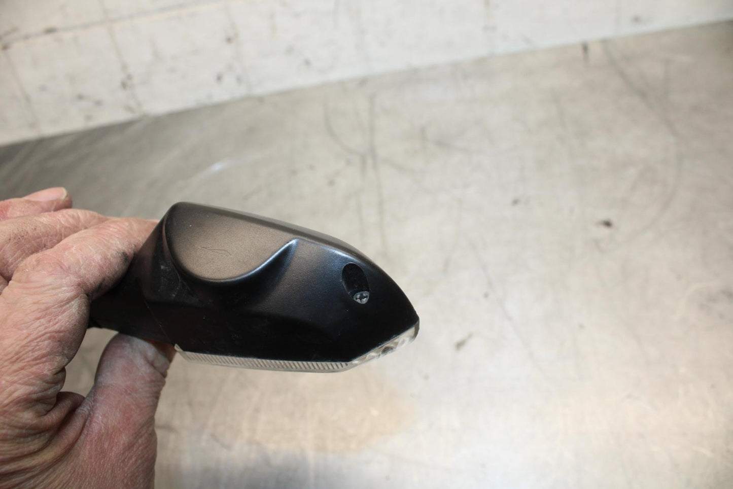 11-14 KAWASAKI VERSYS 650 LE 650C RIGHT FRONT TURN SIGNAL LIGHT INDICATOR BB498