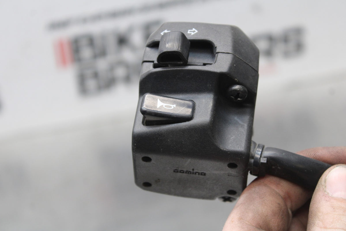 19 MOTO GUZZI V7 III LEFT CLIP ON HANDLE HORN SIGNALS SWITCH SWITCHES BB831