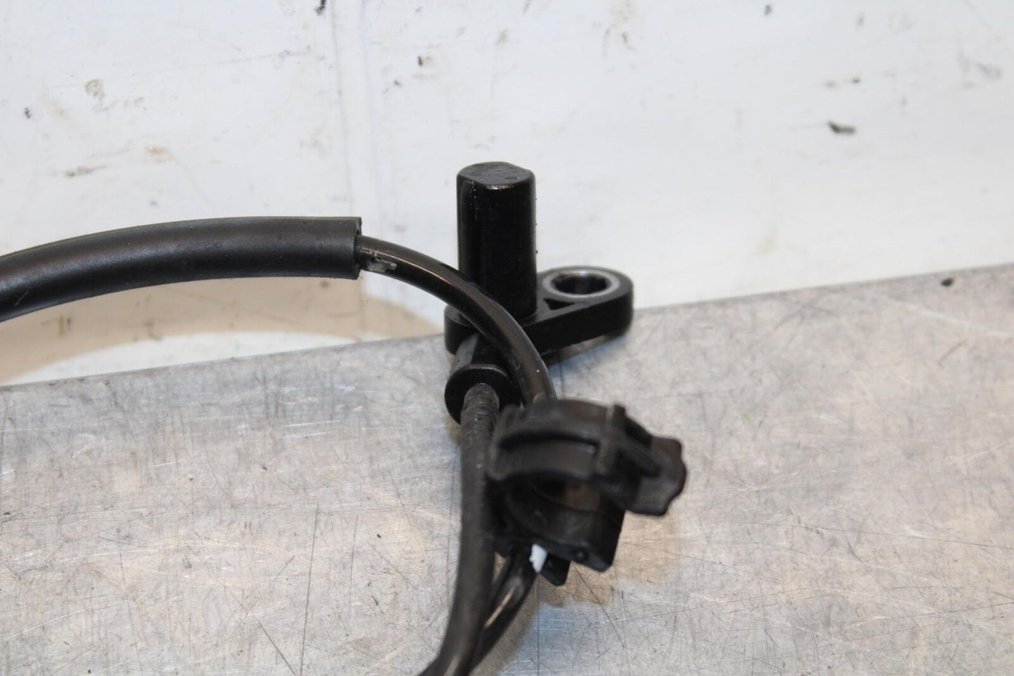 20 KAWASAKI Z400 ER400 ABS REAR ABS BRAKE SENSOR BB586