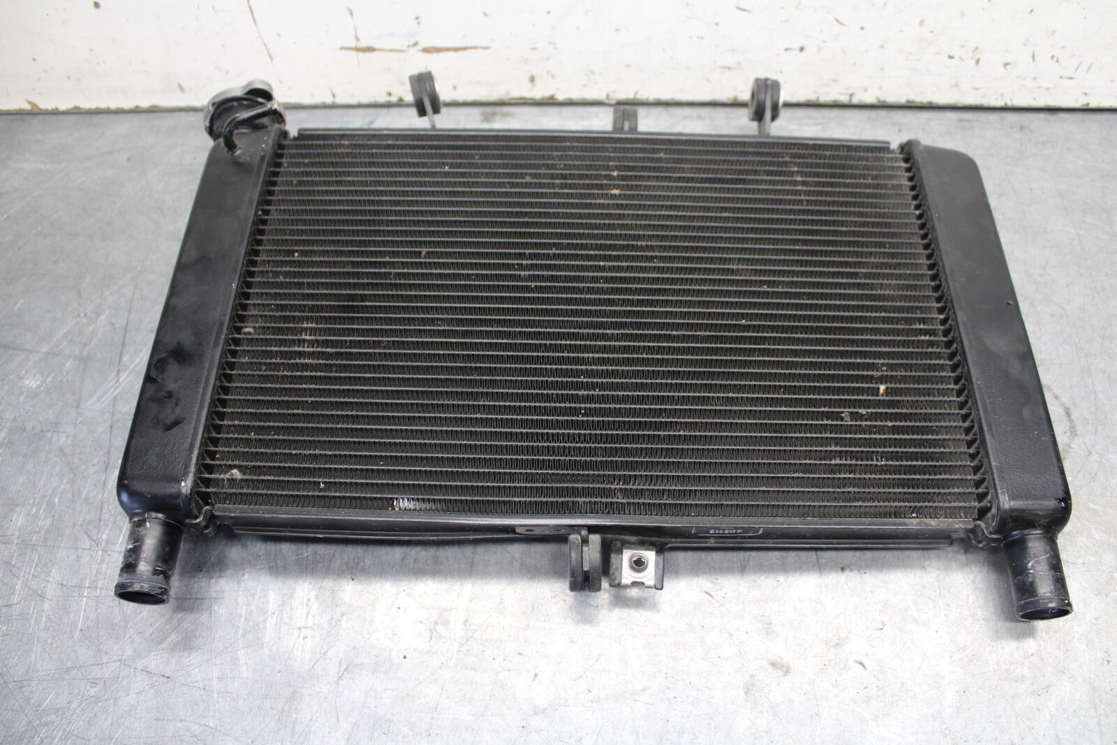 22-24 YAMAHA XSR900 ENGINE RADIATOR MOTOR COOLER COOLING RADIATER  BB683