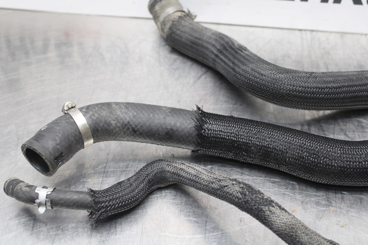 08-10 SUZUKI GSXR 600 RADIATOR HOSES ENGINE COOLANT WATER PIPES HOSE BB765
