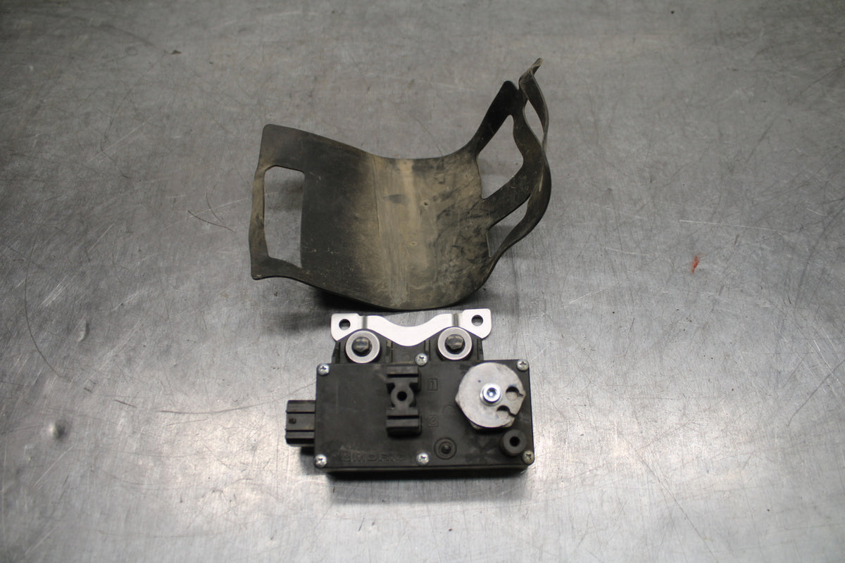 08-16 YAMAHA YZF R6 EXHAUST VALVE SERVO MOTOR BB127