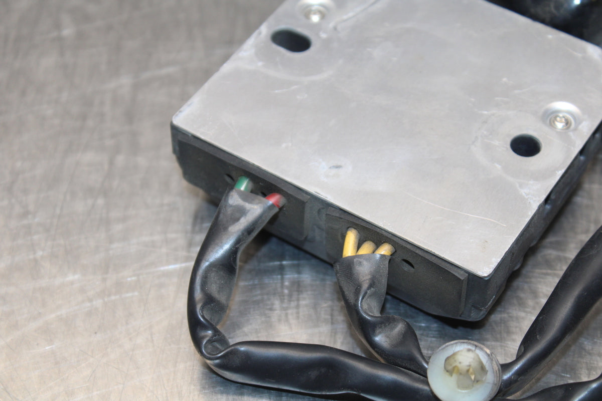 06-07 HONDA CBR1000RR RECTIFIER VOLTAGE REGULATOR BB166