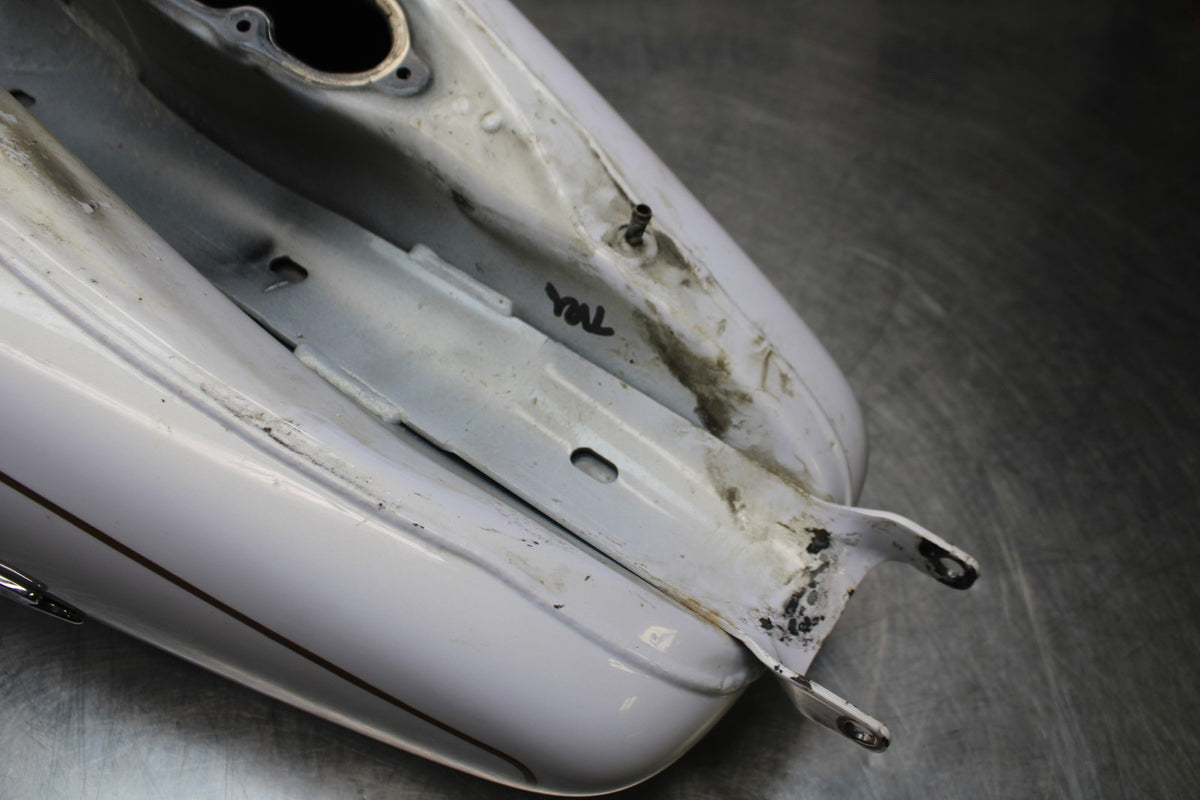 08 HARLEY-DAVIDSON SPORTSTER 1200 GAS TANK FUEL PETROL RESERVOIR BB794