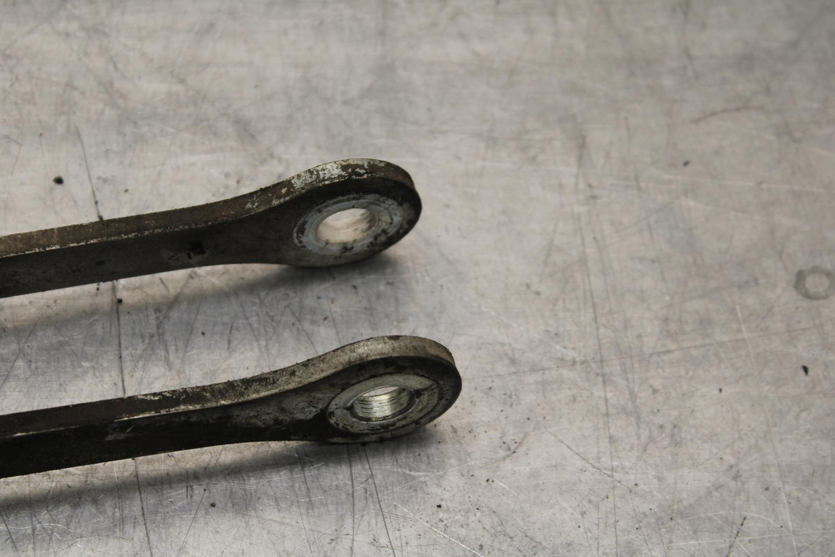 1997 Suzuki Bandit 1200 GSF1200S REAR DOGBONE SHOCK LINKAGE LINK BB559