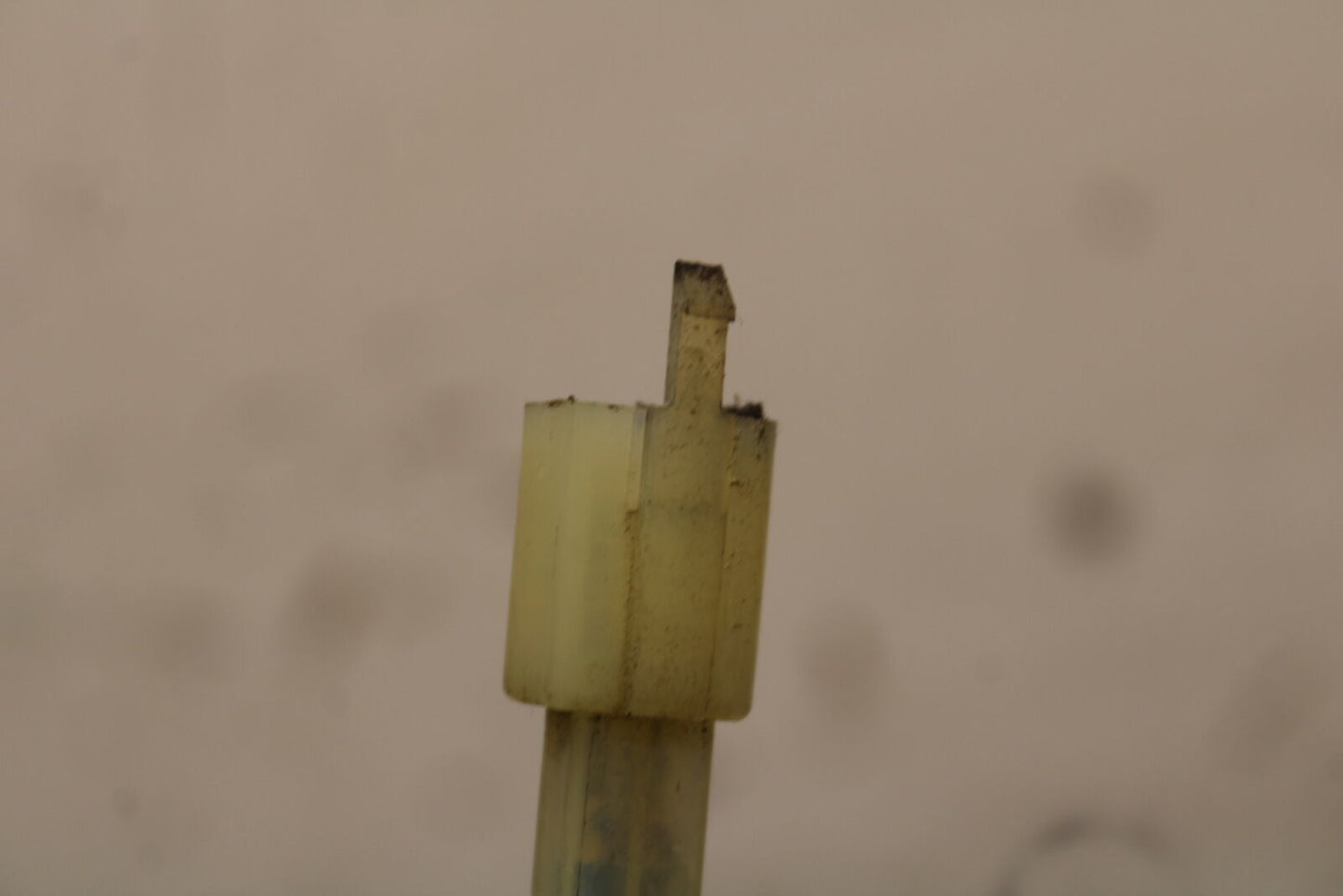 12-13 KAWASAKI Z1000 RIGHT REARSET REAR SET DRIVER FOOT PEG REST STOP BB743