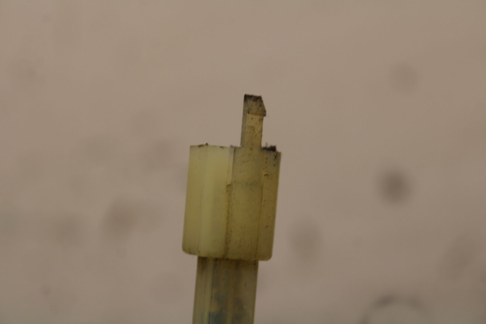 12-13 KAWASAKI Z1000 RIGHT REARSET REAR SET DRIVER FOOT PEG REST STOP BB743