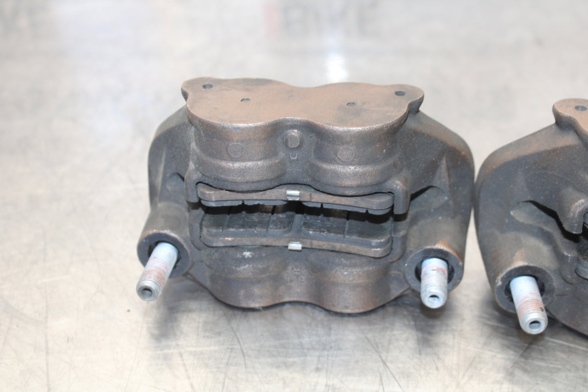 12-16 HONDA CBR1000RR RIGHT LEFT FRONT BRAKE CALIPER SET PAIR CALIPERS BB157