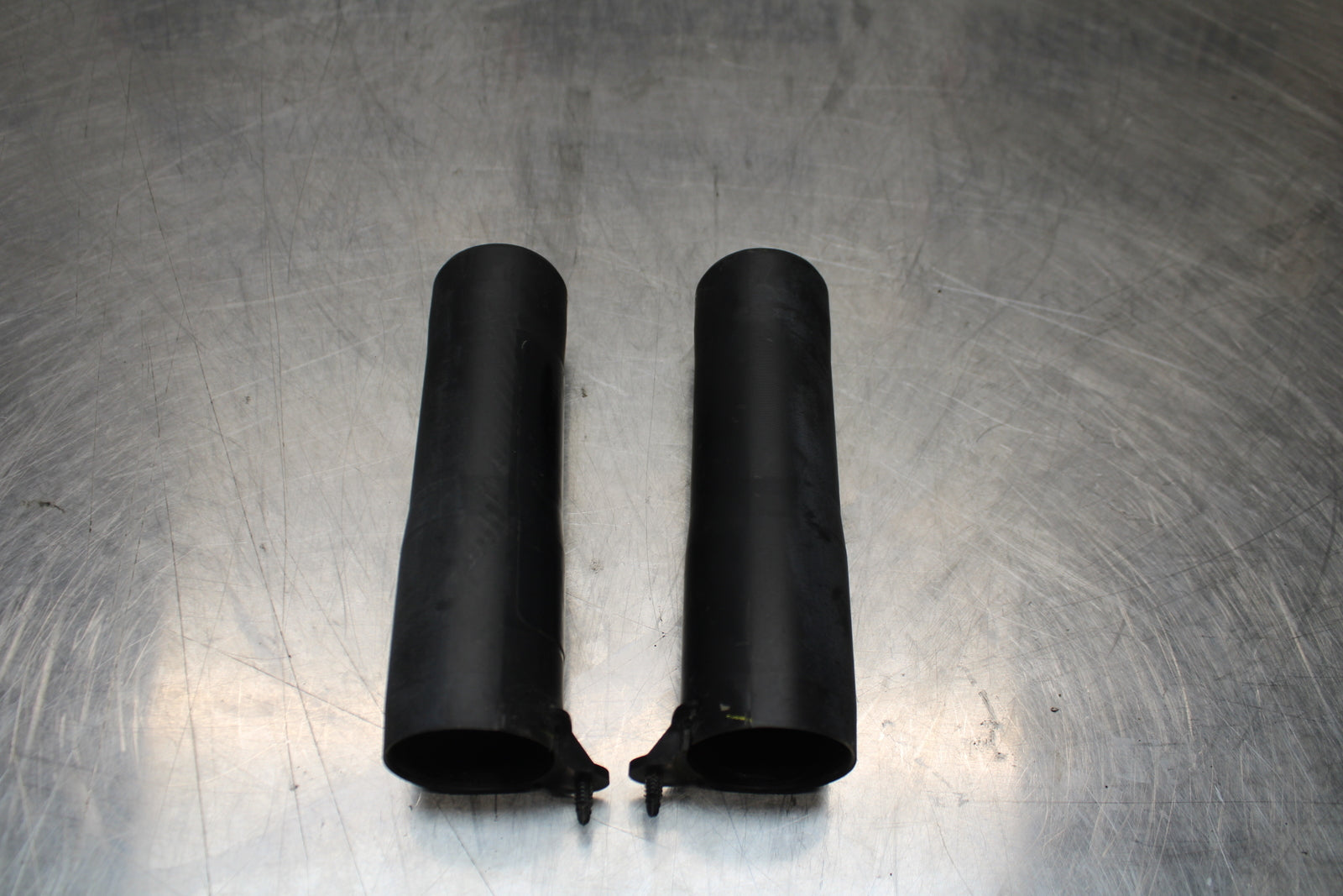 14-17 YAMAHA FZ07 FRONT FORK COVER GUARD SET PAIR BB162
