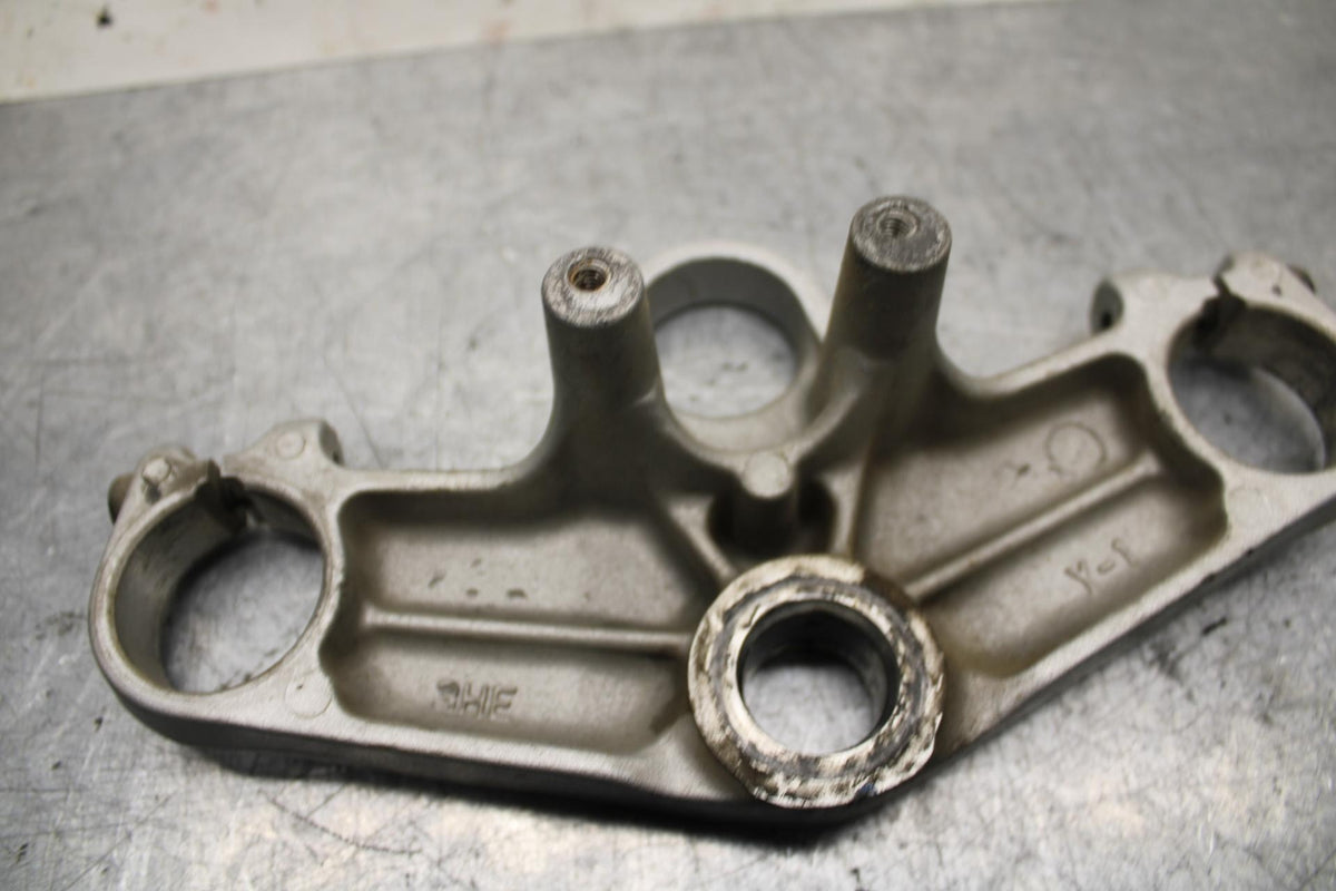 89-90 YAMAHA FZR600 FORKS UPPER TRIPLE TREE CLAMP BB76