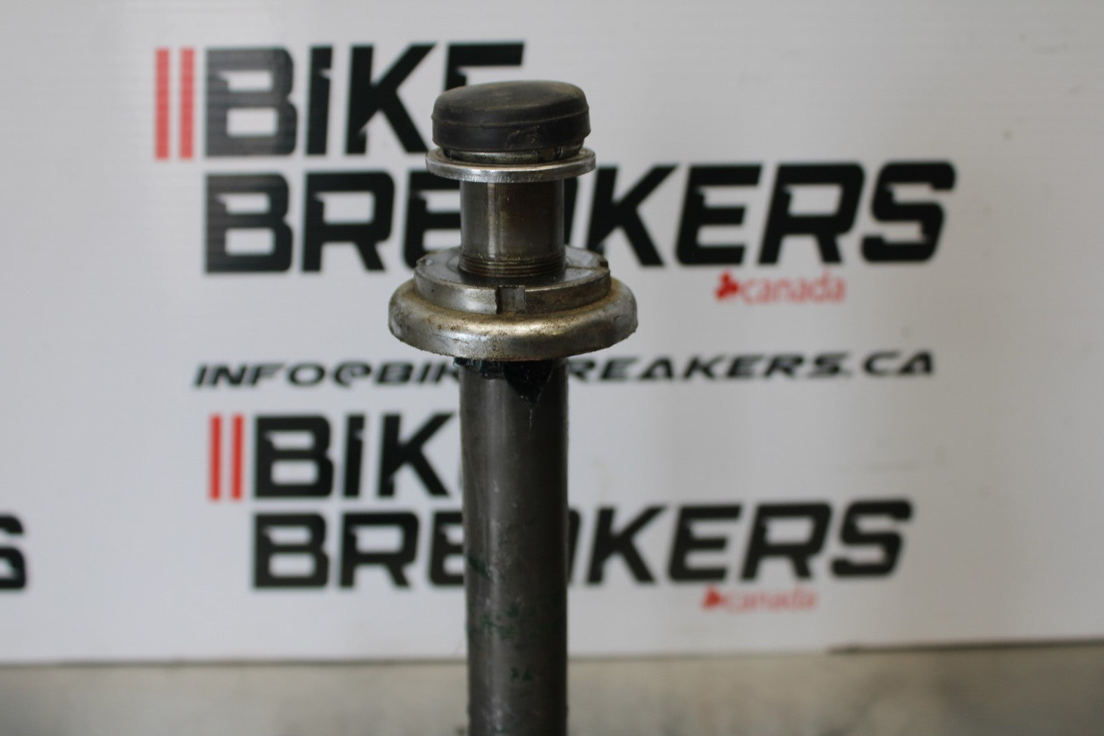78-79 HONDA GOLDWING 1000 FRONT FORKS CLAMP LOWER TRIPLE TREE STEM BB171