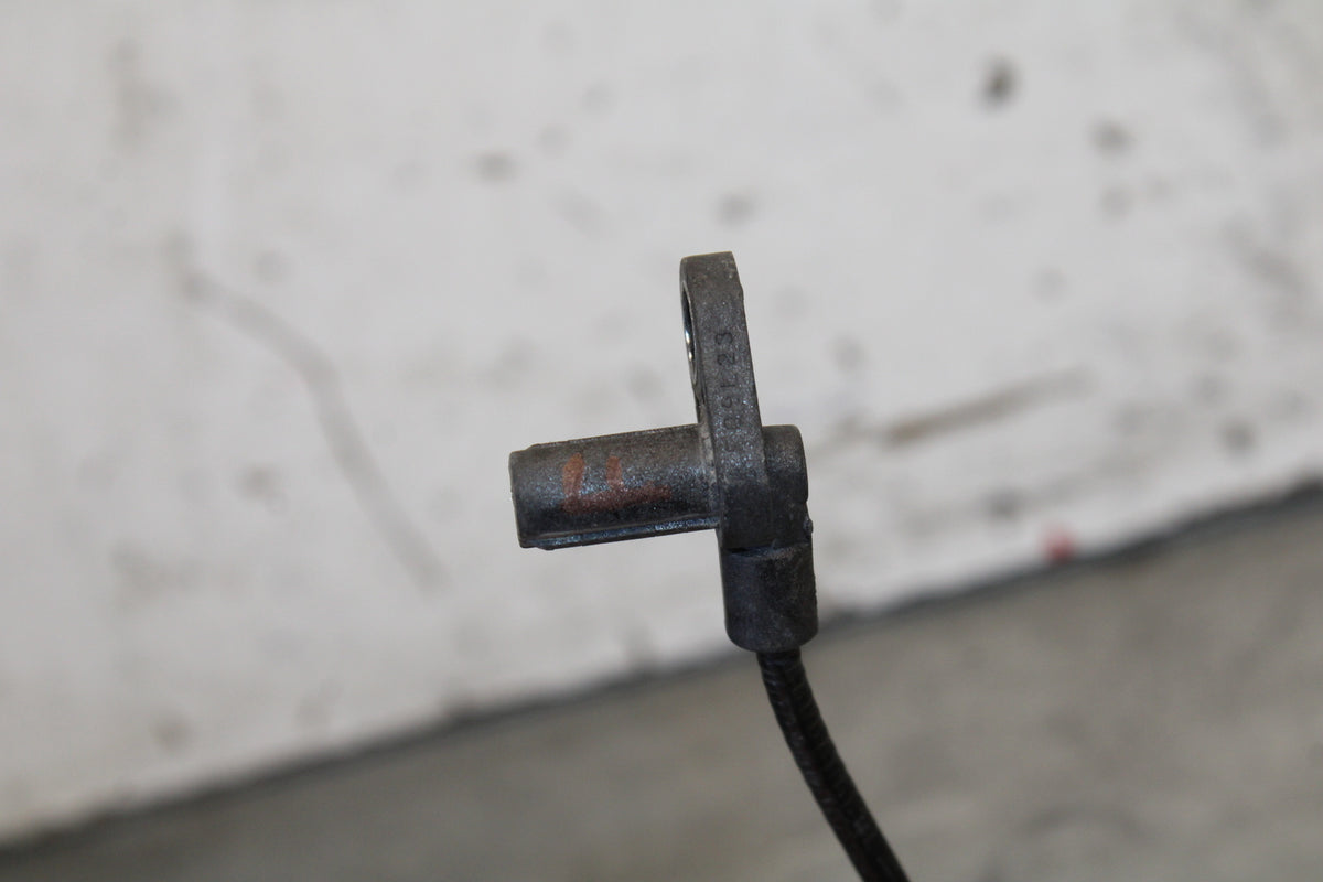 19-22 KAWASAKI Z400 FRONT ABS BRAKE SENSOR BB708
