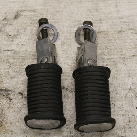 06-07 SUZUKI BOULEVARD S40 REAR PASSENGER FOOT STEP PEG BB375