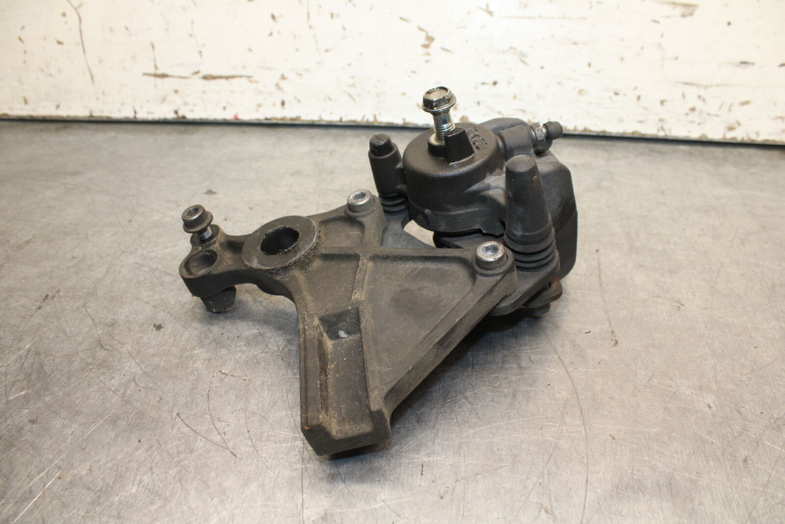 14-15 KAWASAKI NINJA 650 EX650F ABS REAR BRAKE CALIPER W MOUNT BRACKET BB741