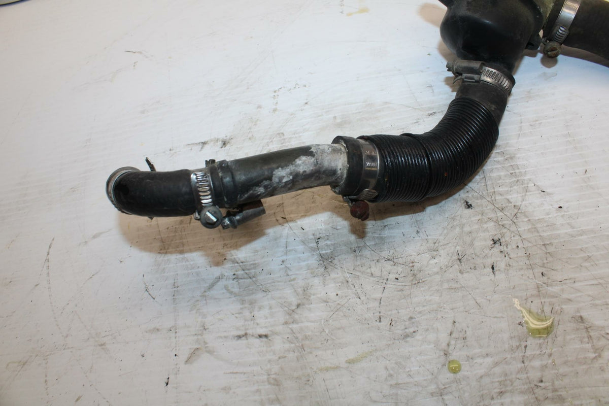 84-85 HONDA V30 MAGNA THERMOSTAT W HOUSING ASSEMBLY BB251