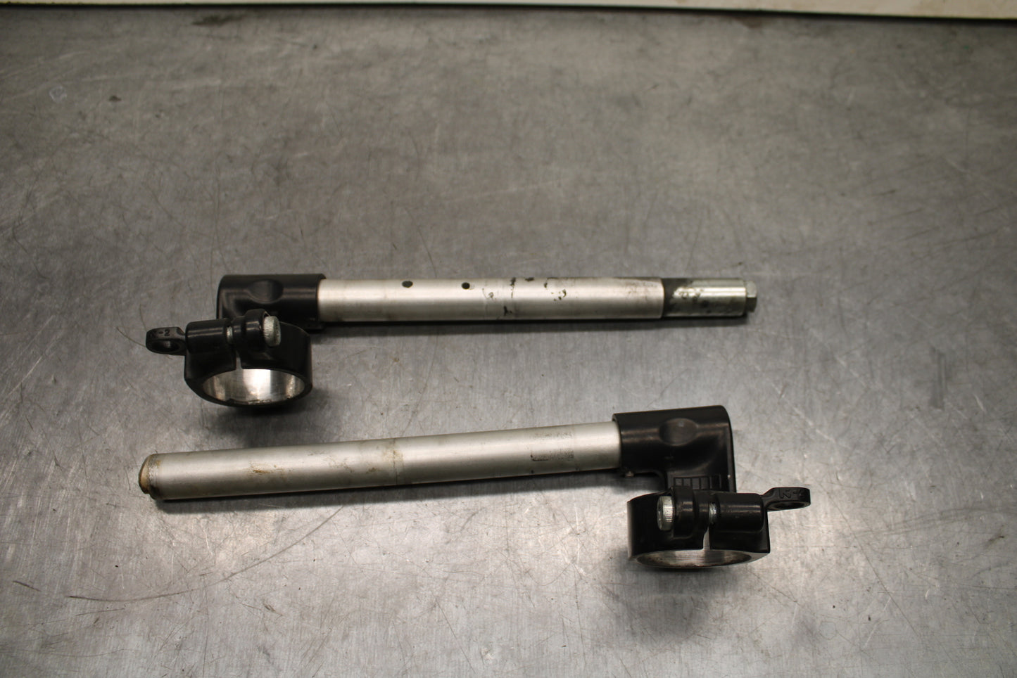 00-02 KAWASAKI NINJA ZX6R LEFT RIGHT CLIP ON ONS HANDLEBARS PAIR SET BB750