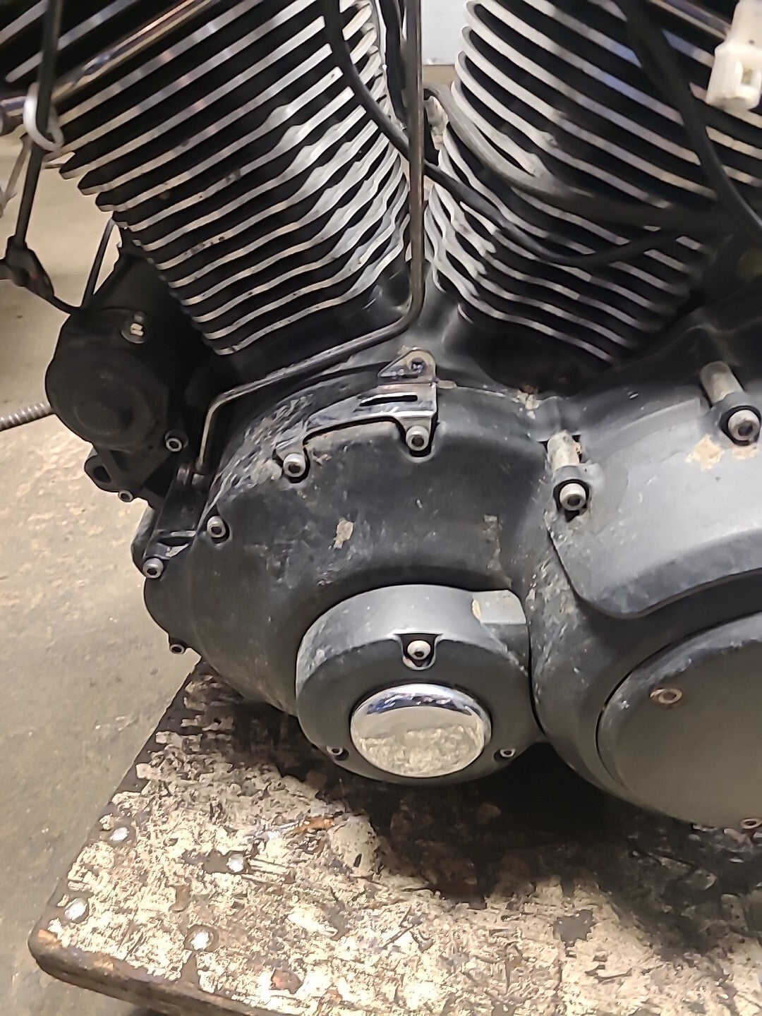 06-14 YAMAHA ROADLINER S XV1900S ENGINE MOTOR BB619