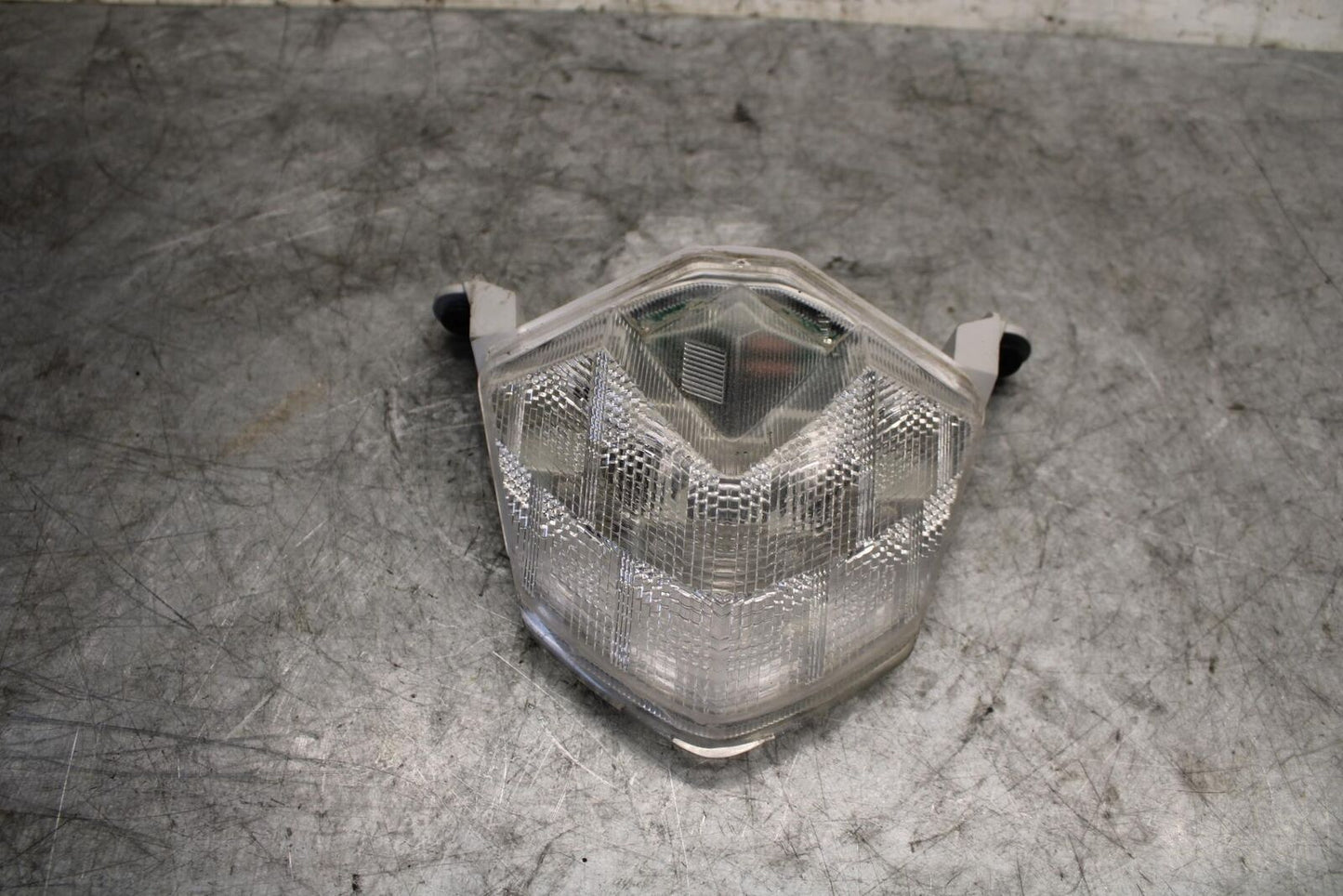 09-12 KAWASAKI NINJA ZX6R ZX600R REAR TAIL TAILLIGHT BACK BRAKE LIGHT BB544