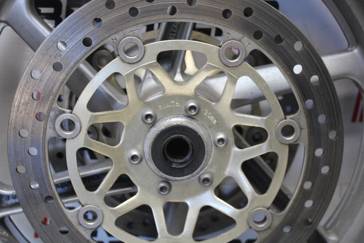 06-07 HONDA INTERCEPTOR 800 VFR800 FRONT WHEEL FRONT TIM & ROTORS BB917