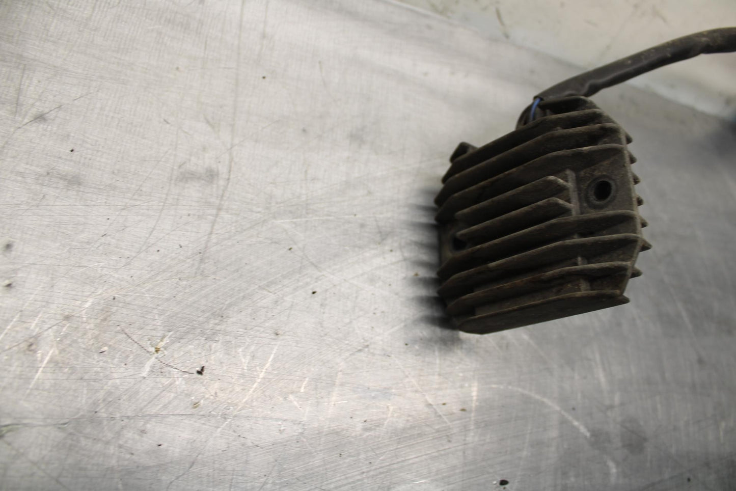 00-02 KAWASAKI NINJA ZX6R ZX600J RECTIFIER VOLTAGE REGULATOR 21066-1125 BB489