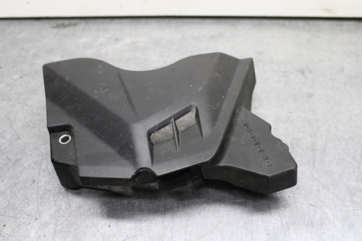 19-21 YAMAHA YZF R3 ENGINE SPROCKET COVER BB121