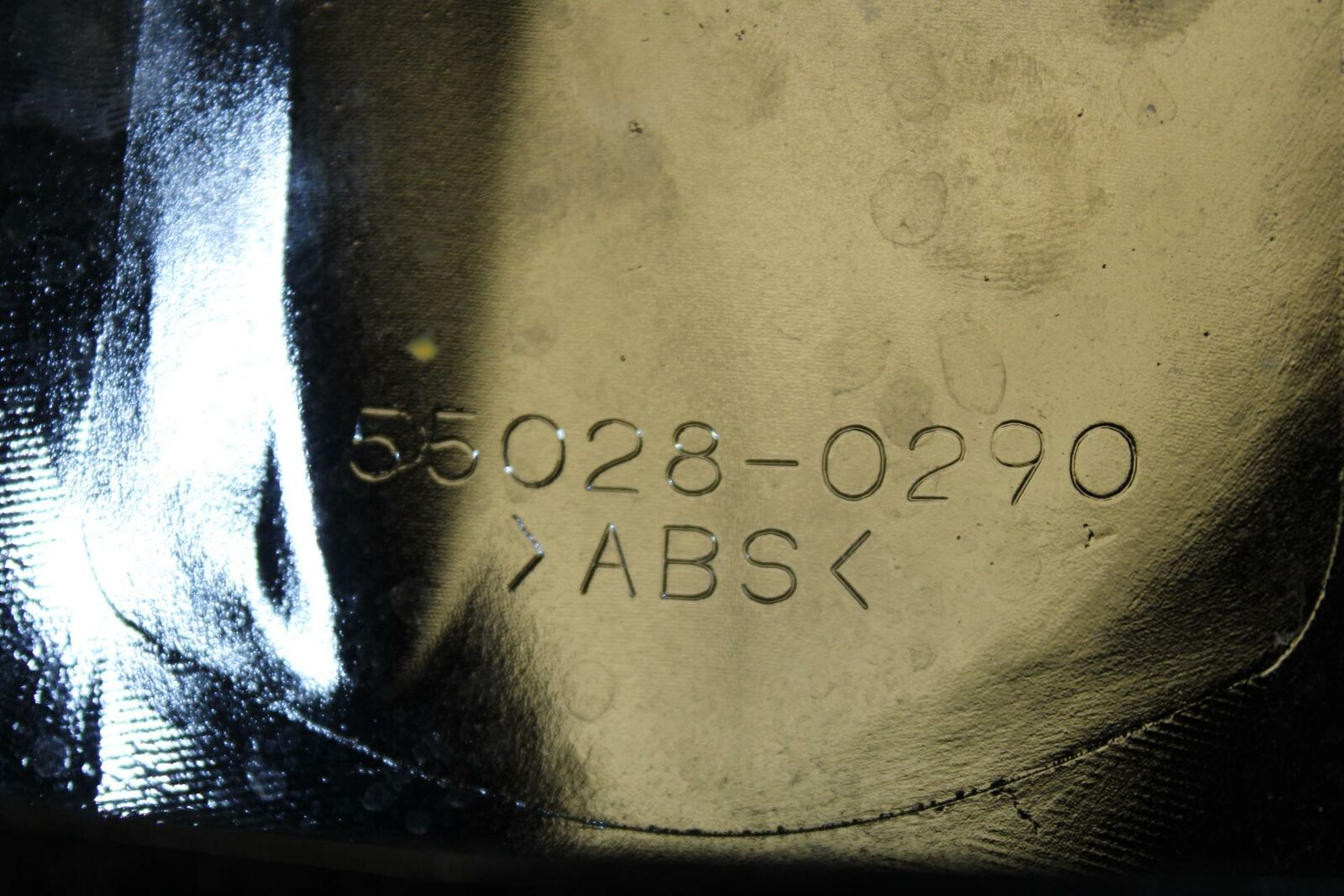 09-12 KAWASAKI NINJA ZX6R ZX600R FRONT CENTER COWL FAIRING 55028-0290-H8 BB189