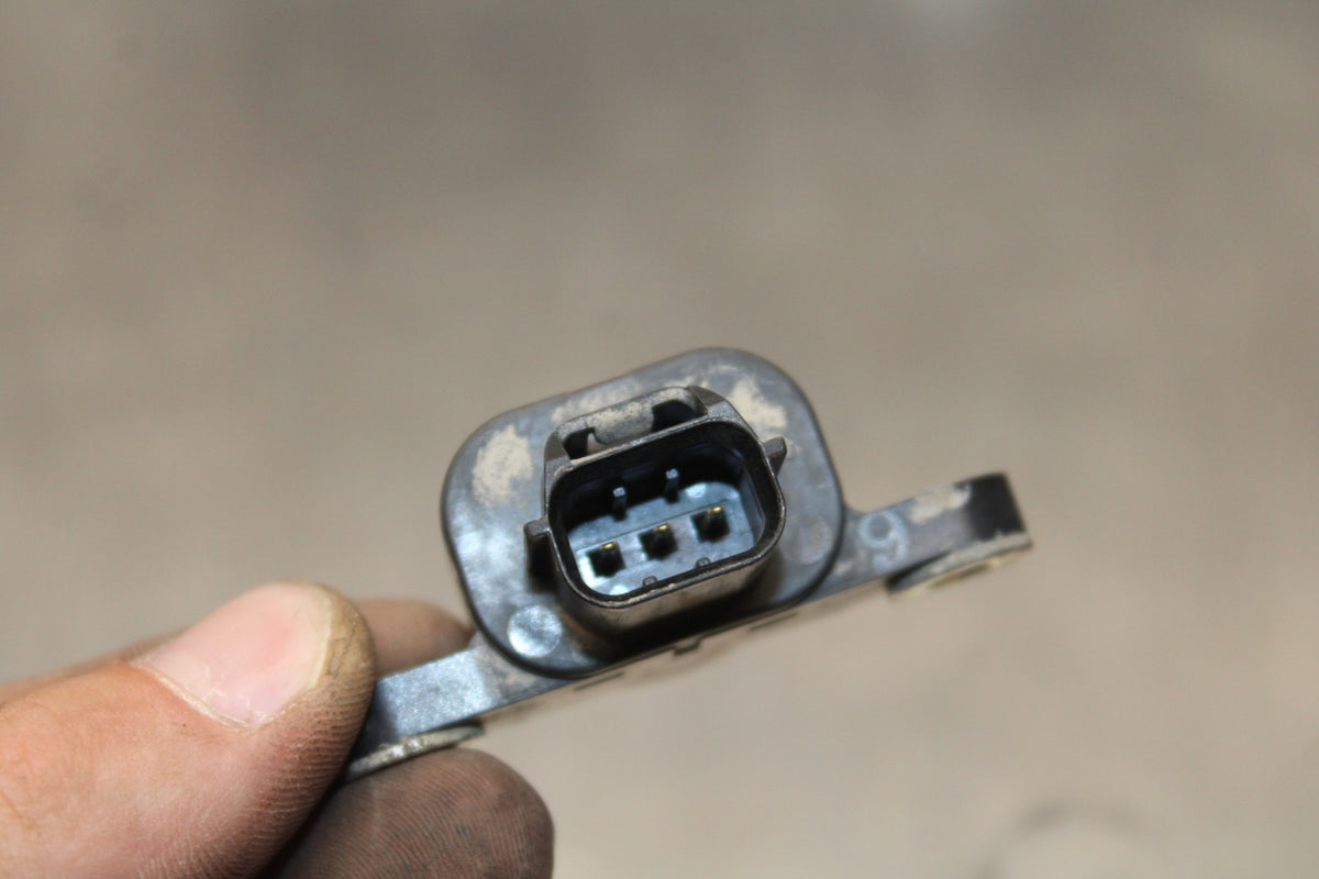 19-23 KAWASAKI NINJA ZX6R TIP OVER BANK ANGLE CRASH SENSOR SWITCH BB188