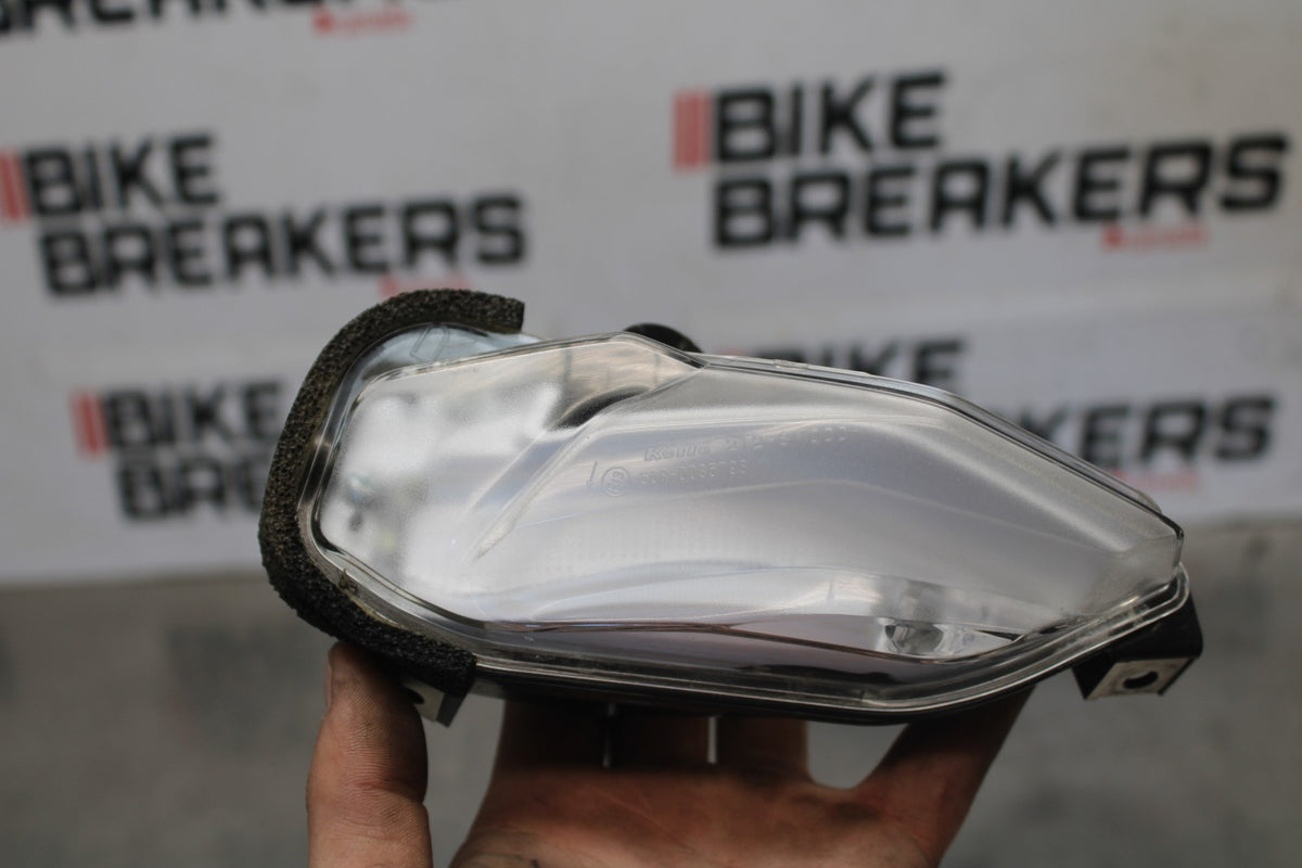 23-24 YAMAHA MT-07 FRONT RIGHT HEADLIGHT HEAD LIGHT LAMP BB927