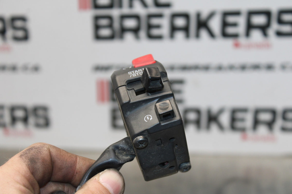 08 KAWASAKI NINJA ZX10R RIGHT CLIP ON HANDLE KILL OFF START SWITCHES BB201