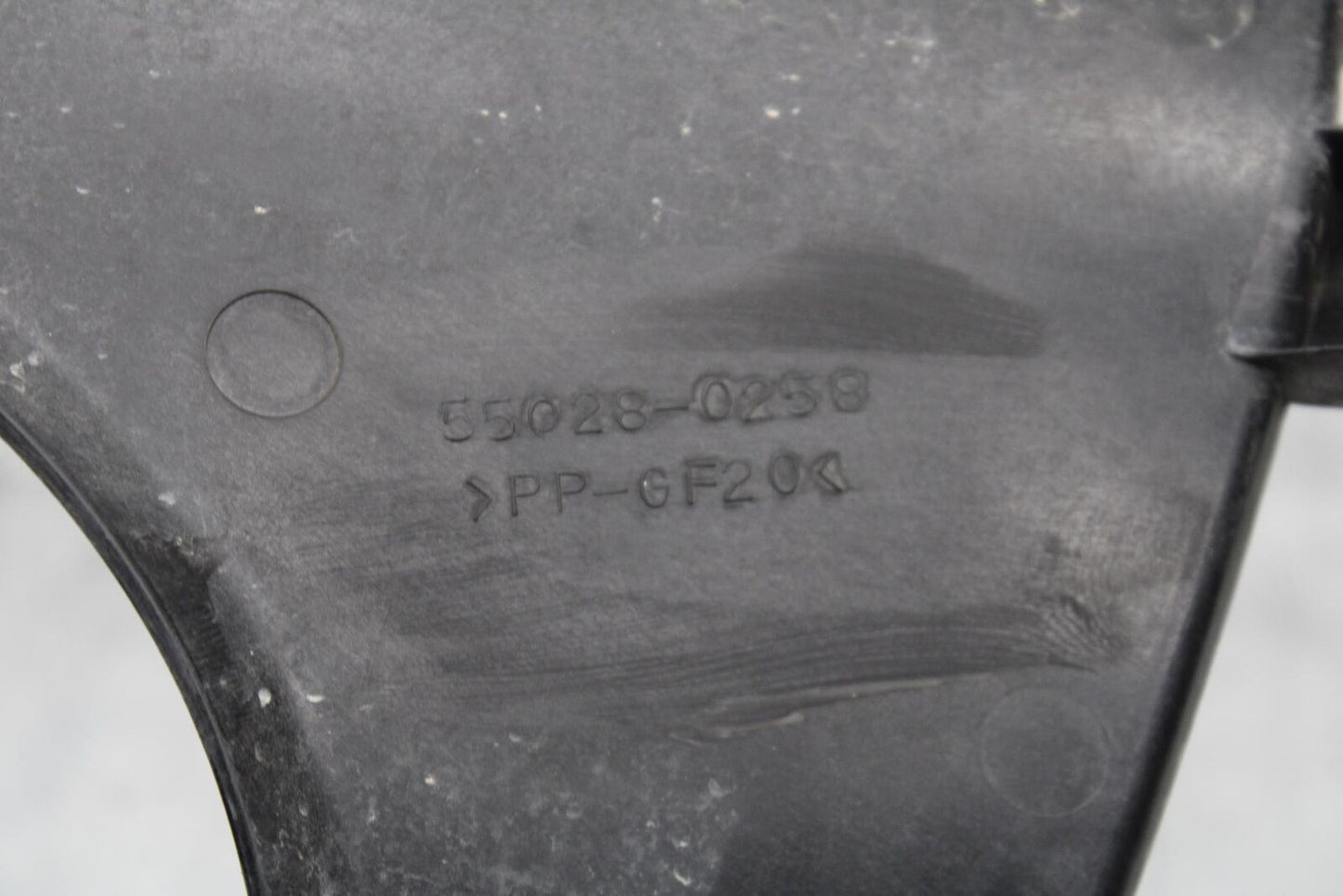 09-12 KAWASAKI NINJA ZX6R LOWER FRONT CENTER COWL FAIRING  BB640