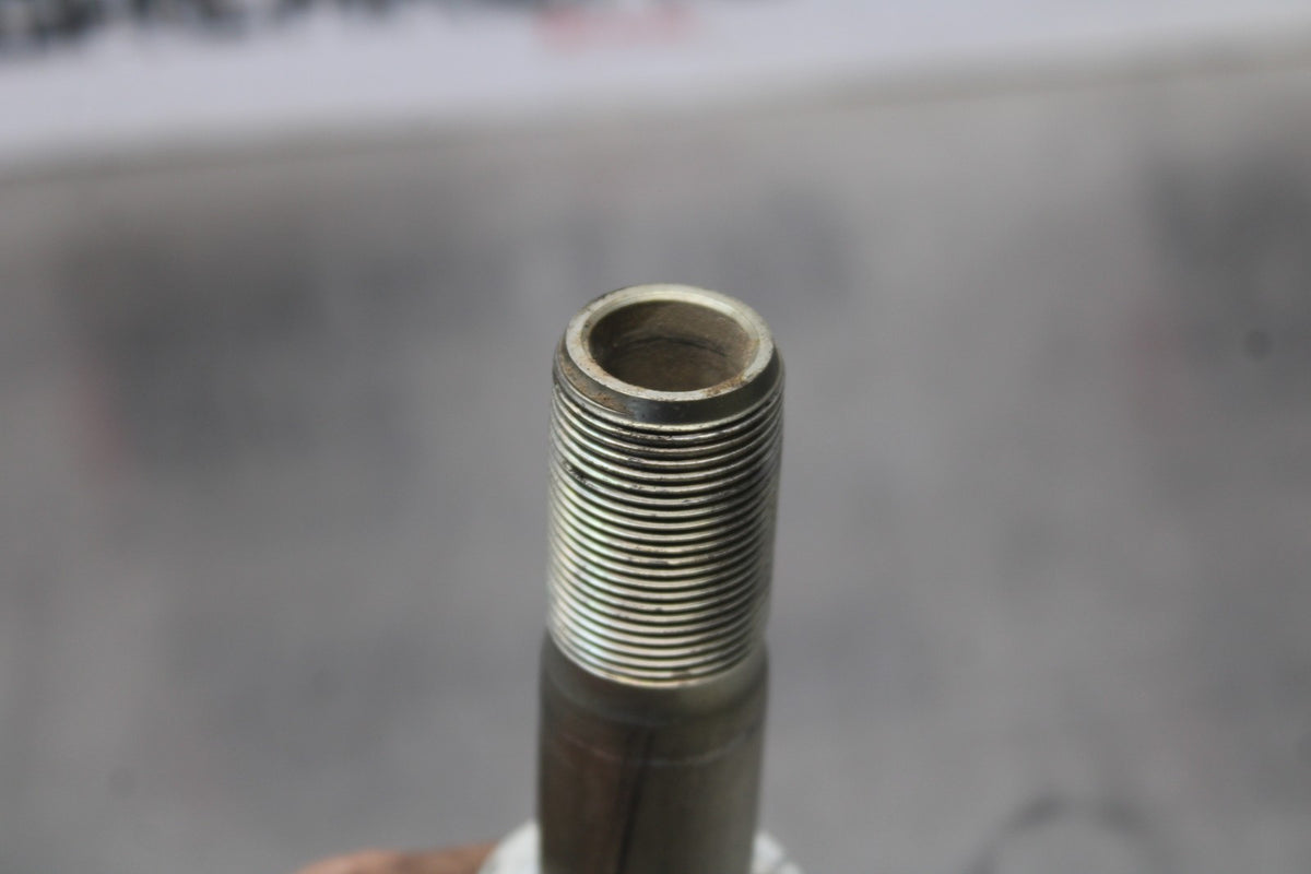 24-25 KAWASAKI NINJA ZX6R FRONT WHEEL RIM AXLE PIVOT BOLT BB785