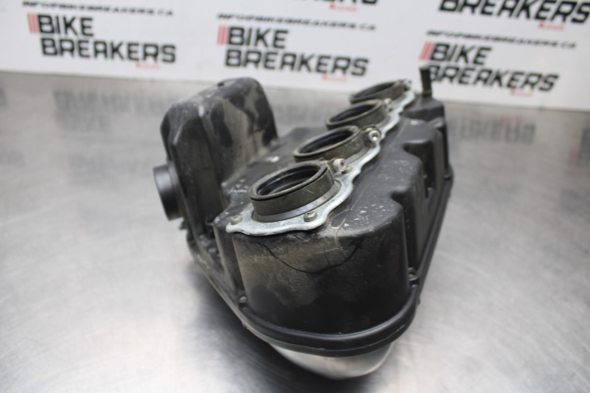 05 YAMAHA YZF R6 AIRBOX AIR INTAKE FILTER BOX BB858