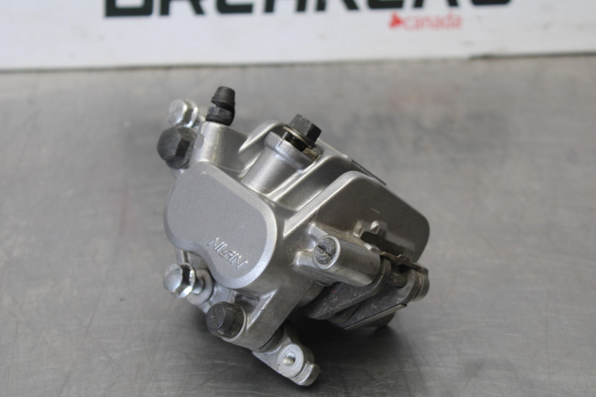 03 HONDA SHADOW SPIRIT 750 VT750DC LEFT FRONT BRAKE CALIPER BB907