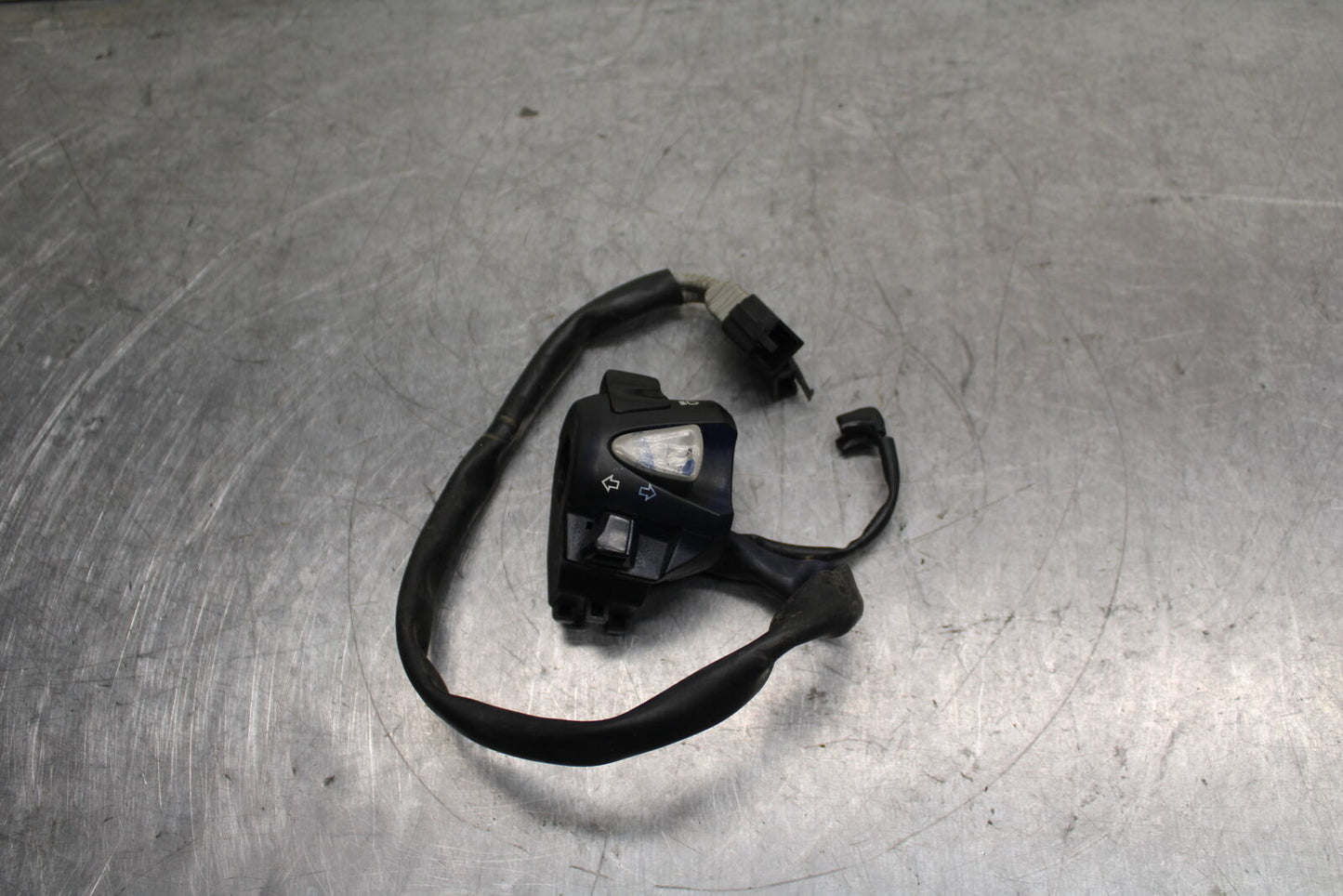 15-19 HONDA CBR300R LEFT CLIP ON HANDLE HORN SIGNALS SWITCH SWITCHES  BB112