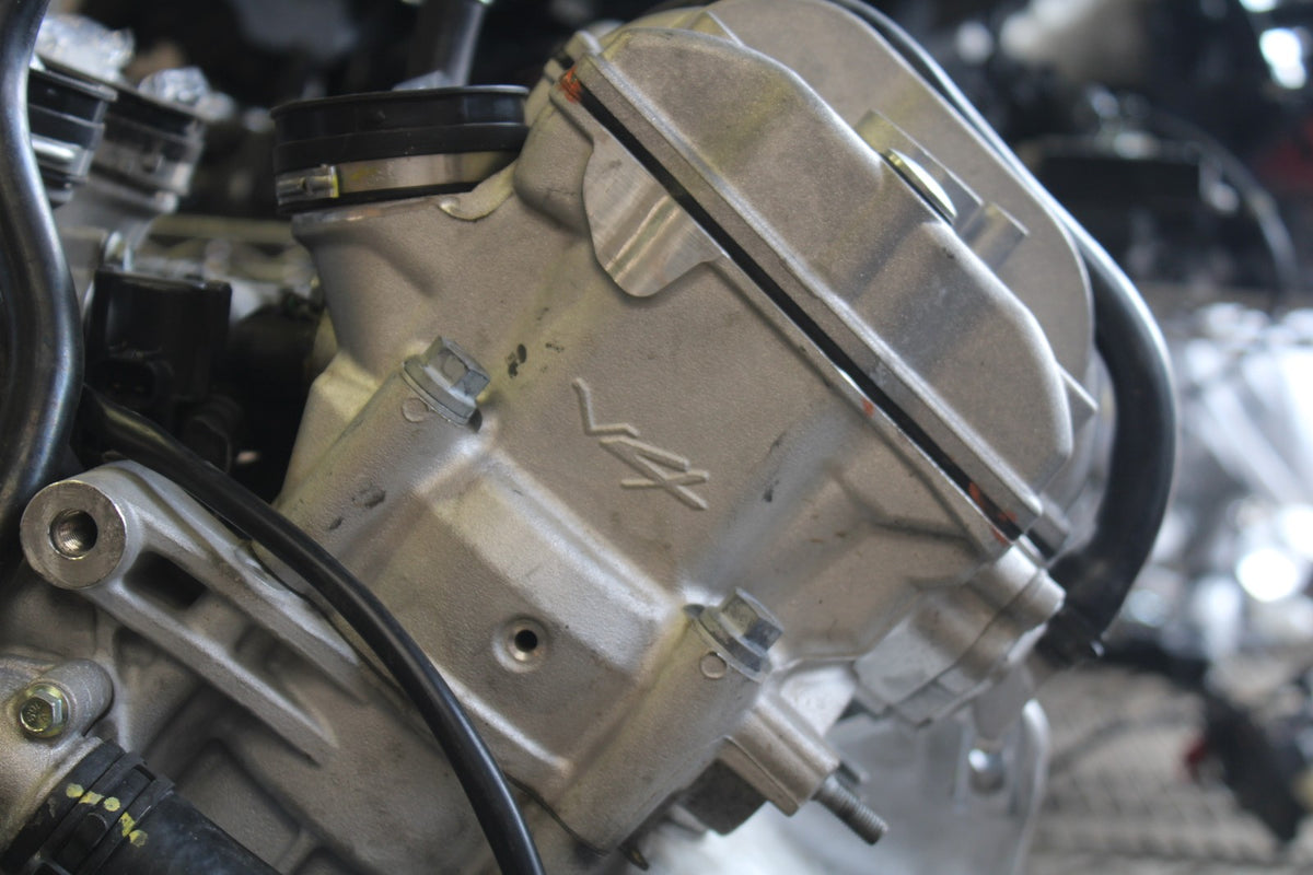24 APRILIA TUONO V4 1100 FACTORY ABS ENGINE MOTOR BB887