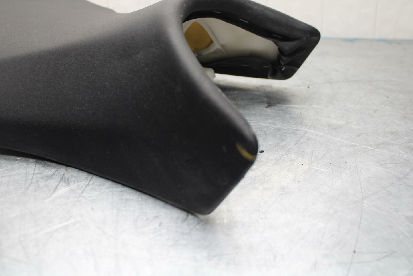 10-13 KAWASAKI Z1000 FRONT DRIVERS SEAT PAD SADDLE PILLION BB421