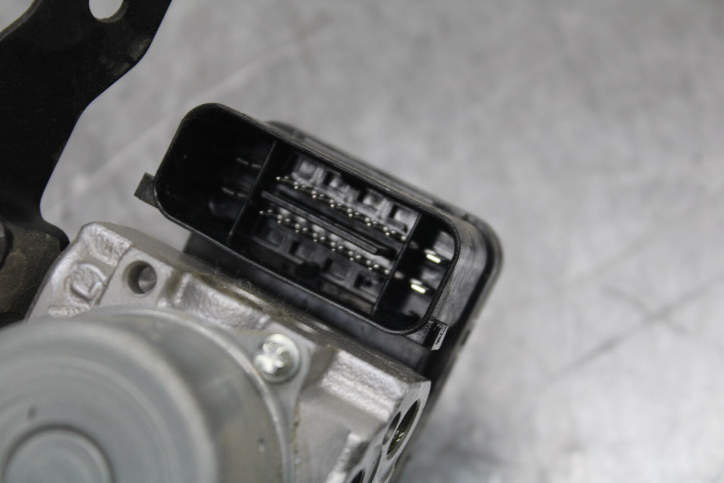 18-23 KAWASAKI NINJA 400 EX400 ABS ABS PUMP UNIT MODULE BB747