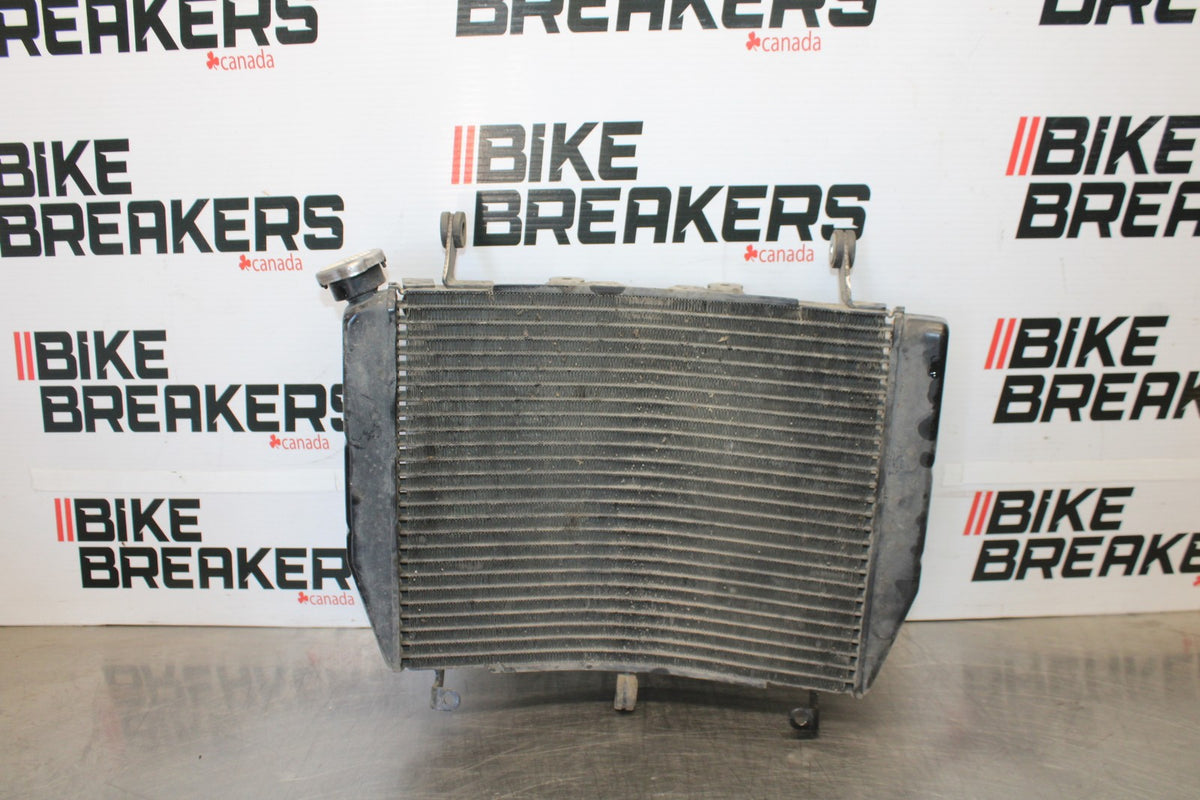 05 YAMAHA YZF R6 ENGINE RADIATOR MOTOR COOLER COOLING RADIATER BB894