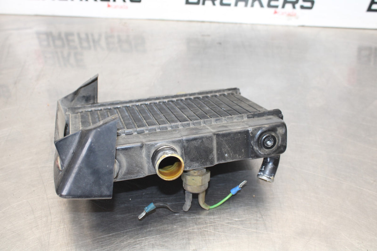 84 HONDA INTERCEPTOR 1000 VF1000F ENGINE RADIATOR MOTOR COOLING RADIATER  BB878