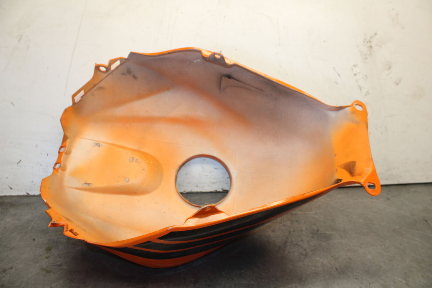 05-06 HONDA CBR600RR GAS TANK FUEL COVER FAIRING COWL 83150-MEE-A10ZA  BB689
