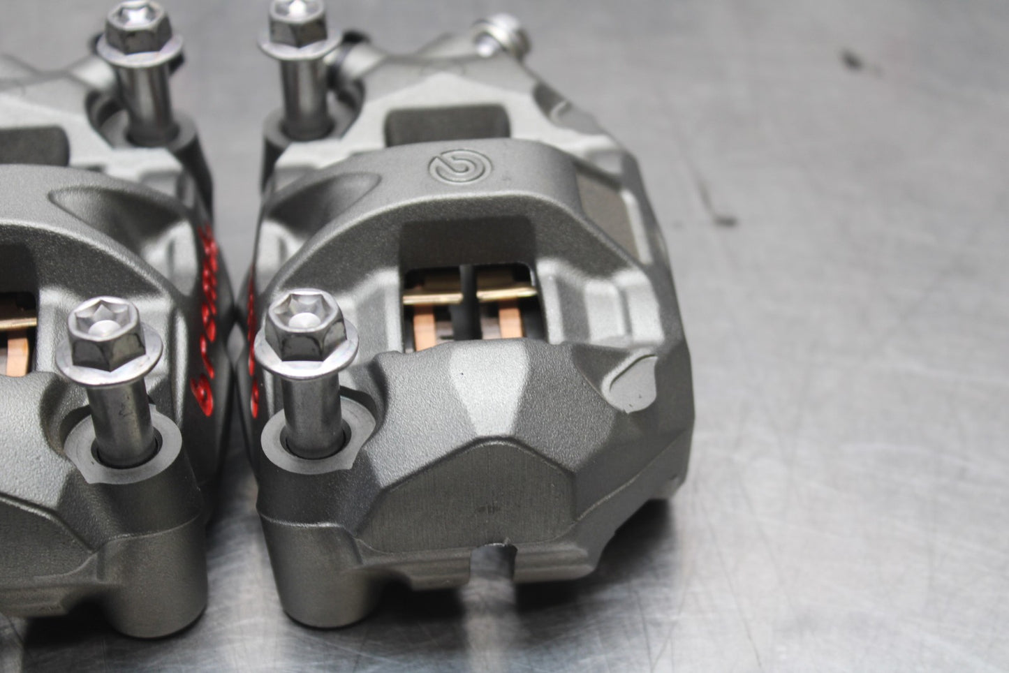 23-24 KAWASAKI NINJA ZX14R NEW!! RIGHT LEFT FRONT BRAKE CALIPER SET PAIR BB764