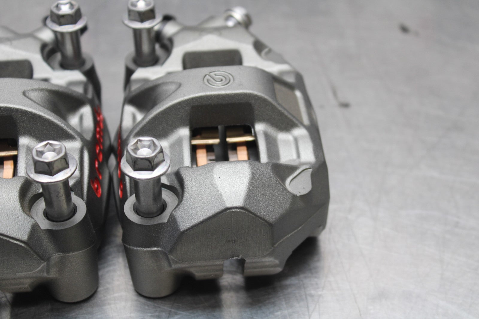 23-24 KAWASAKI NINJA ZX14R NEW!! RIGHT LEFT FRONT BRAKE CALIPER SET PAIR BB764